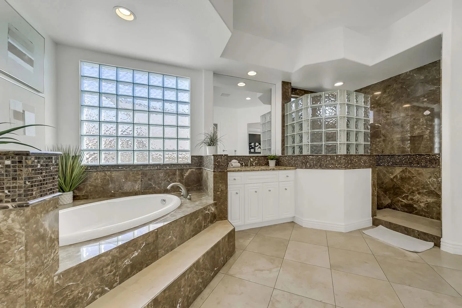 airbnb_photo_082.jpg