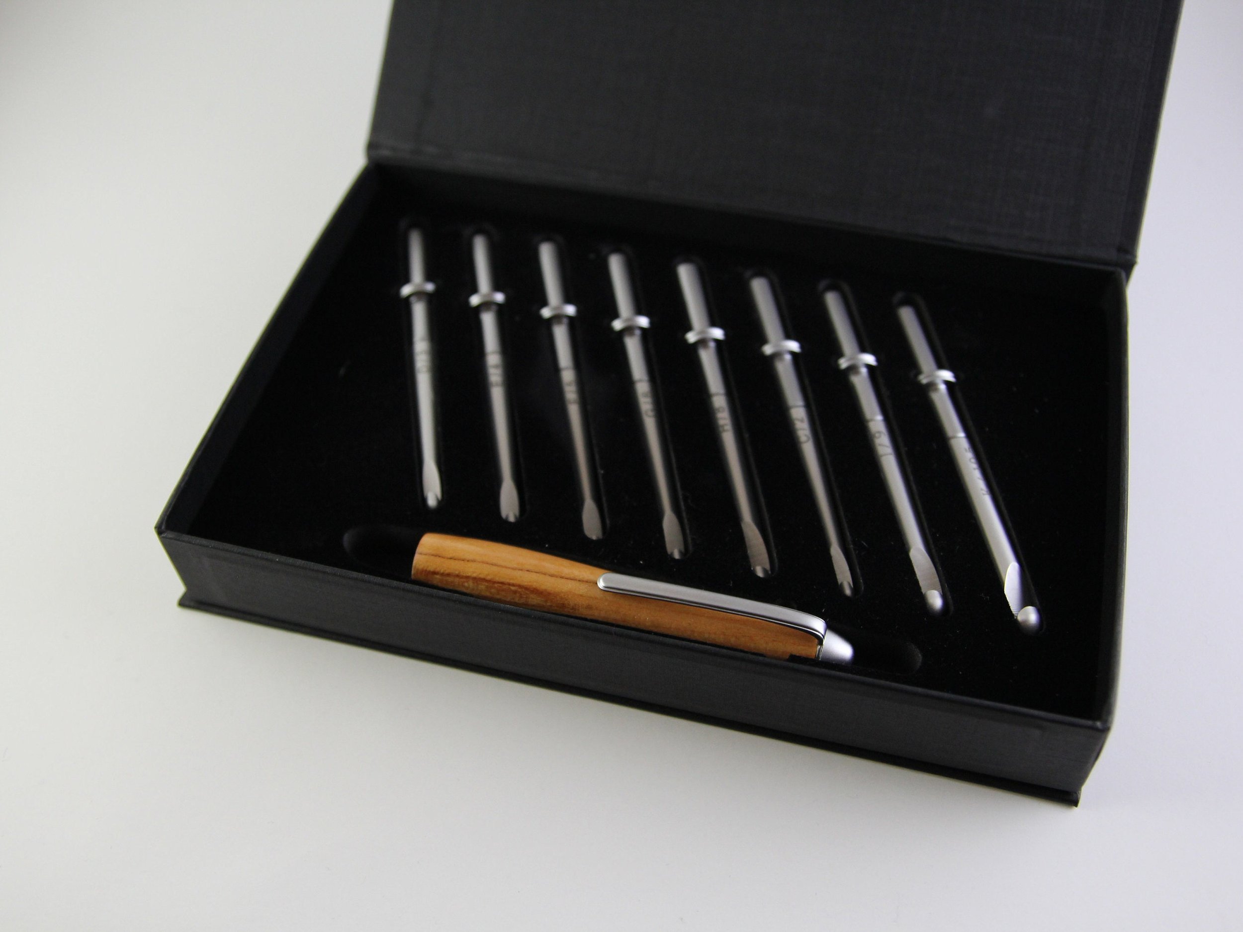 Wood Crochet Hooks Set with Carrying Case — Farmstead DecorNmore