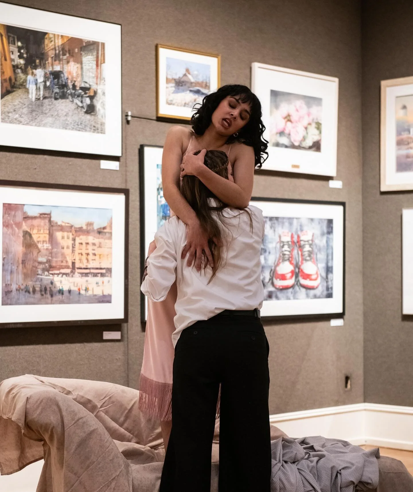 Aaaaand lastly a few more Poppea production shots have come in! Thank you to my beautiful colleagues especially Lindsey for being so easy and fun to collaborate with 😍

Mannes Sounds presents: L&rsquo;Incoronazione di Poppea, 2024, Mannes Sounds Fes