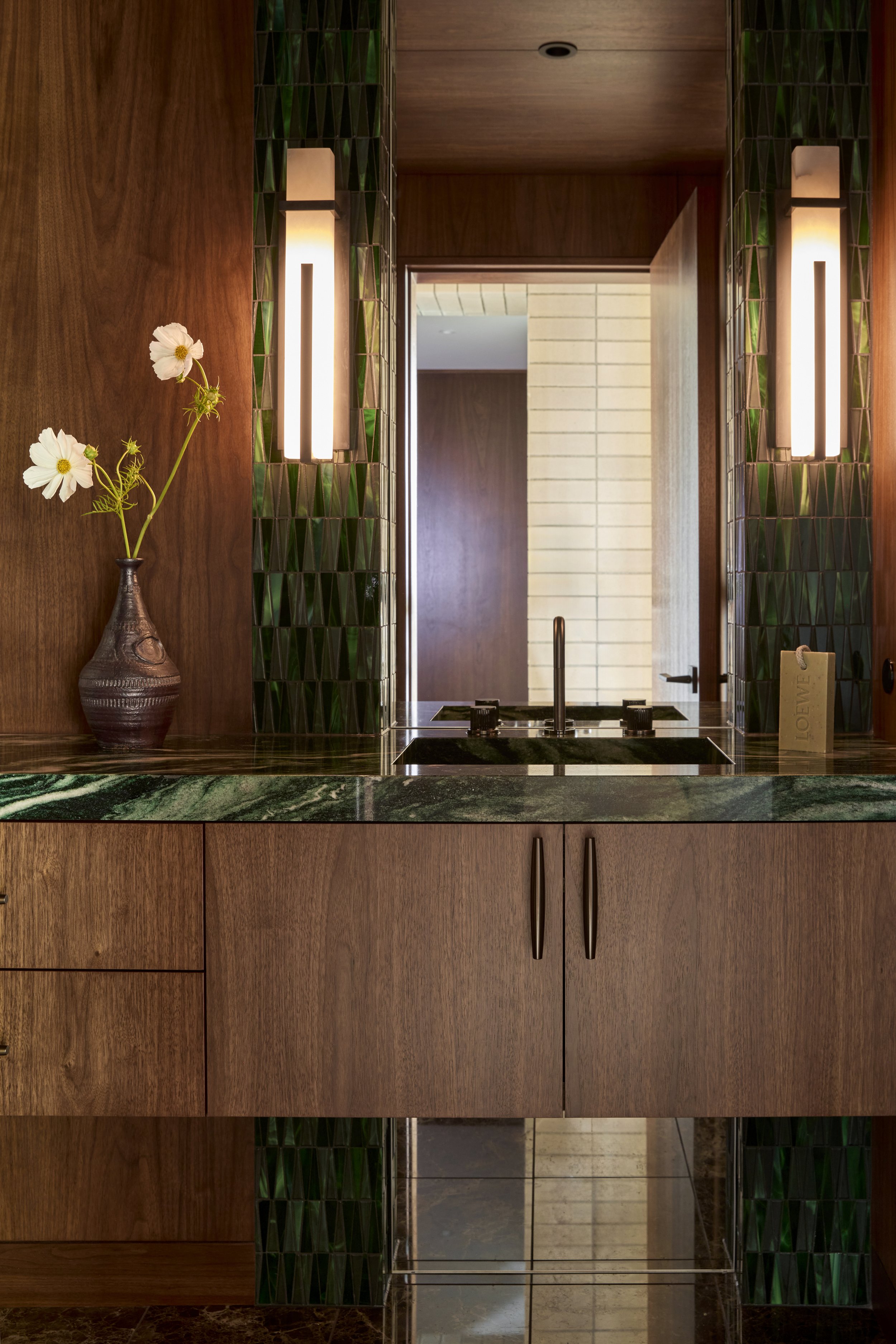 telford and Brown2326_FLAT_R1.jpg