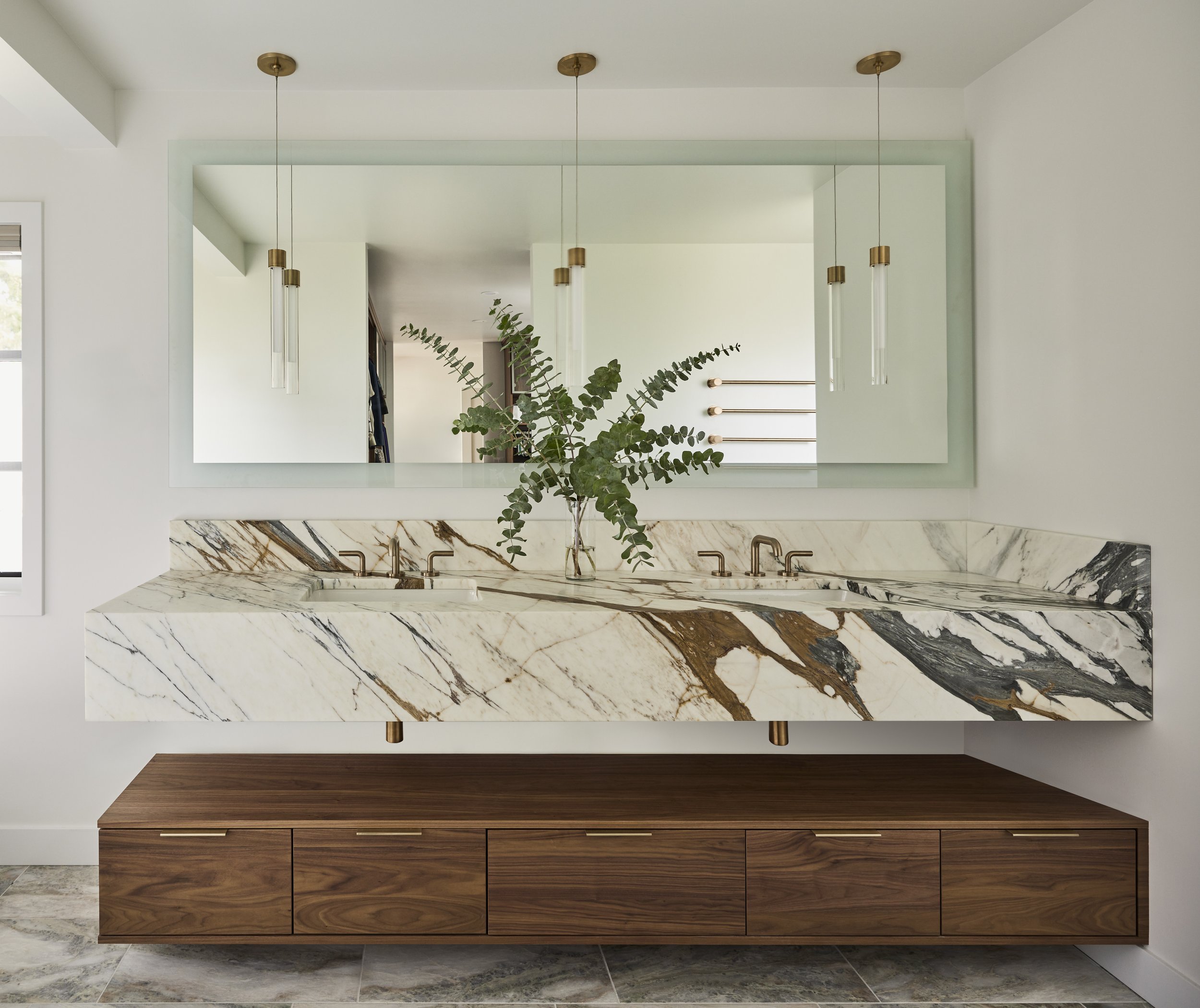 Artala Seattle2172_FLAT.jpg