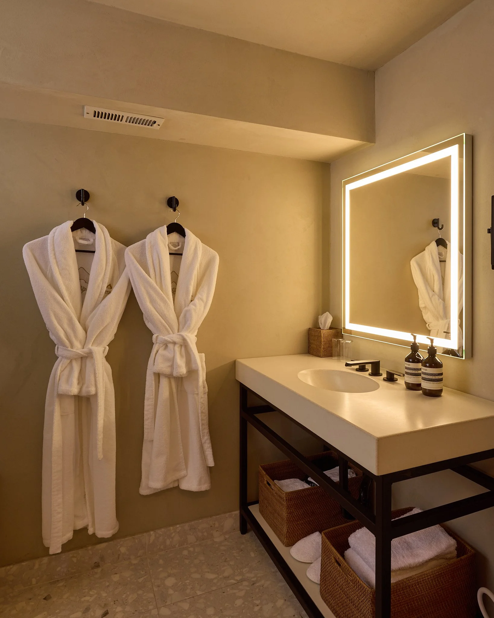 Sakura Lodge3397.jpg