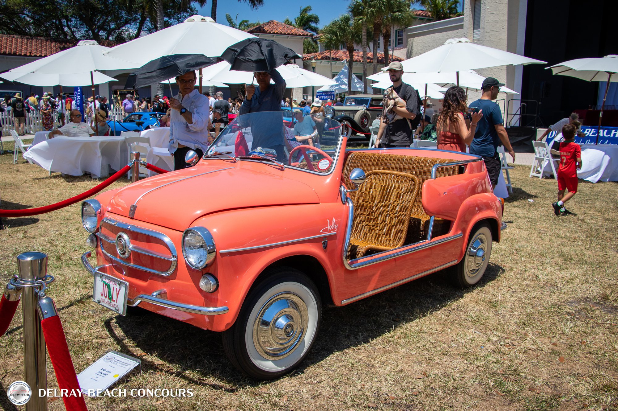 Max Zengage Founder's Choice Award - 1961 Fiat Jolly 600; Robert Weschler