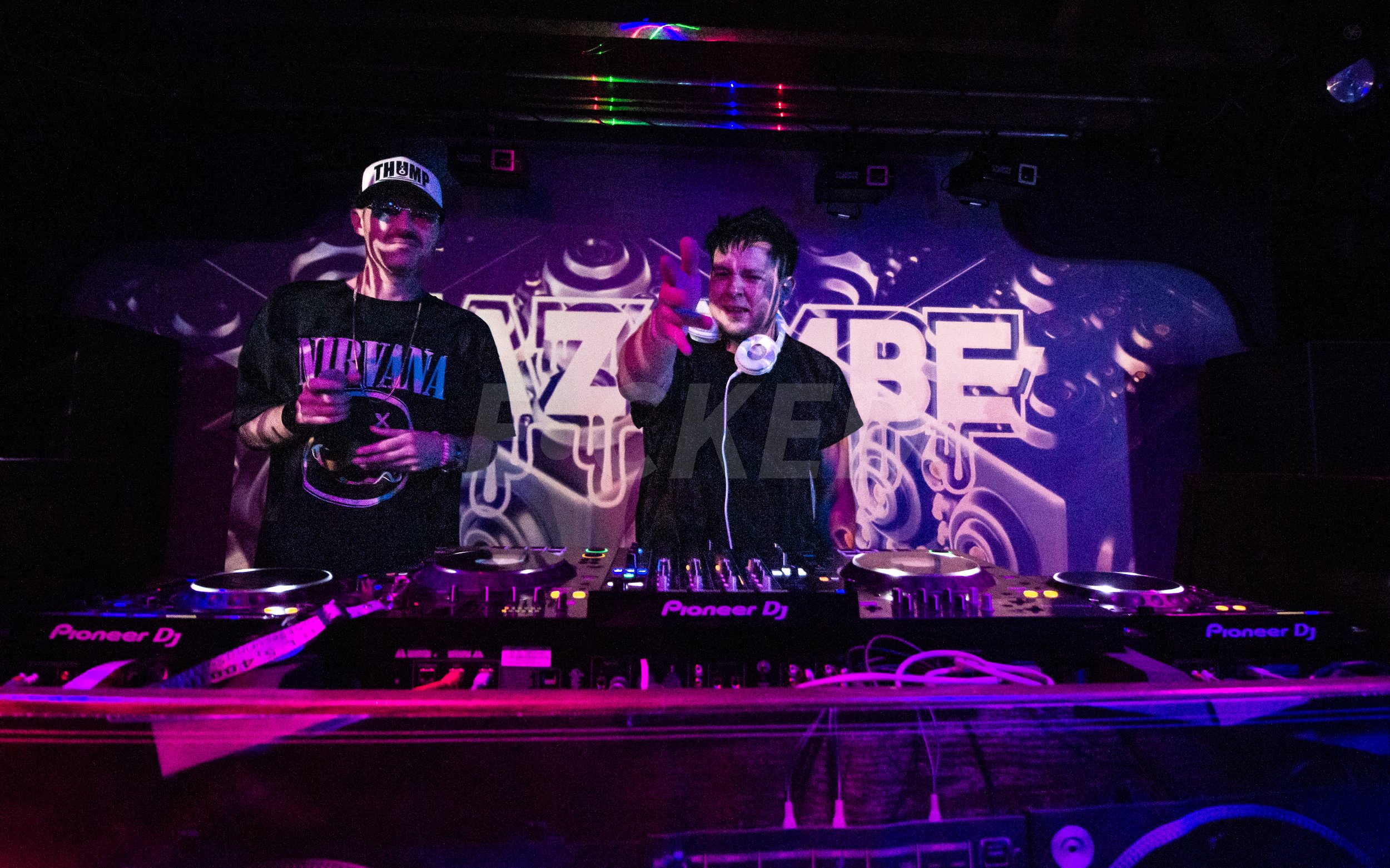 THUMP Heatwave - Hazambe - Focked.net-15.jpg