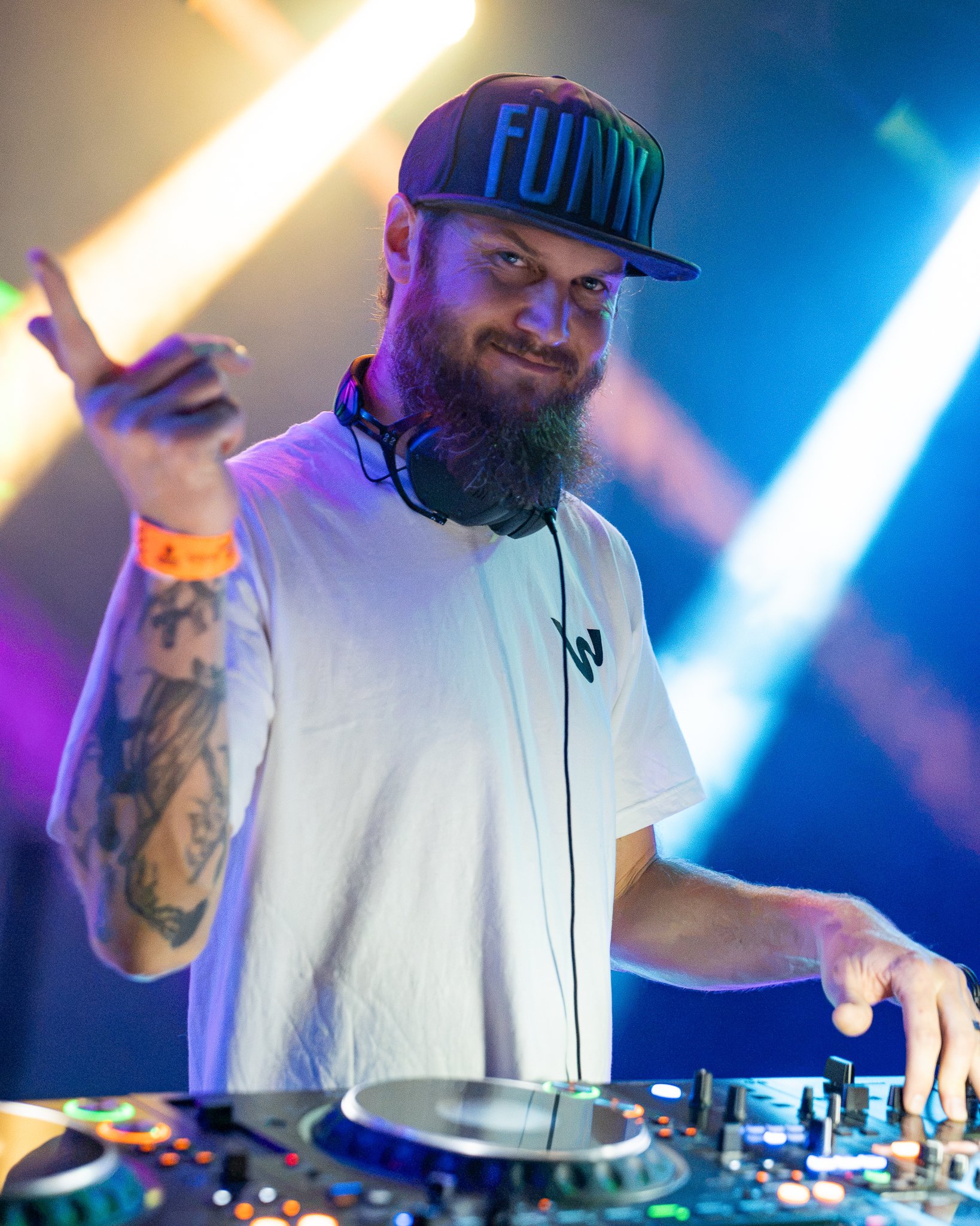 HADAFUNK @FOCKEDMEDIA - BIG GIGANTIC-05.jpg