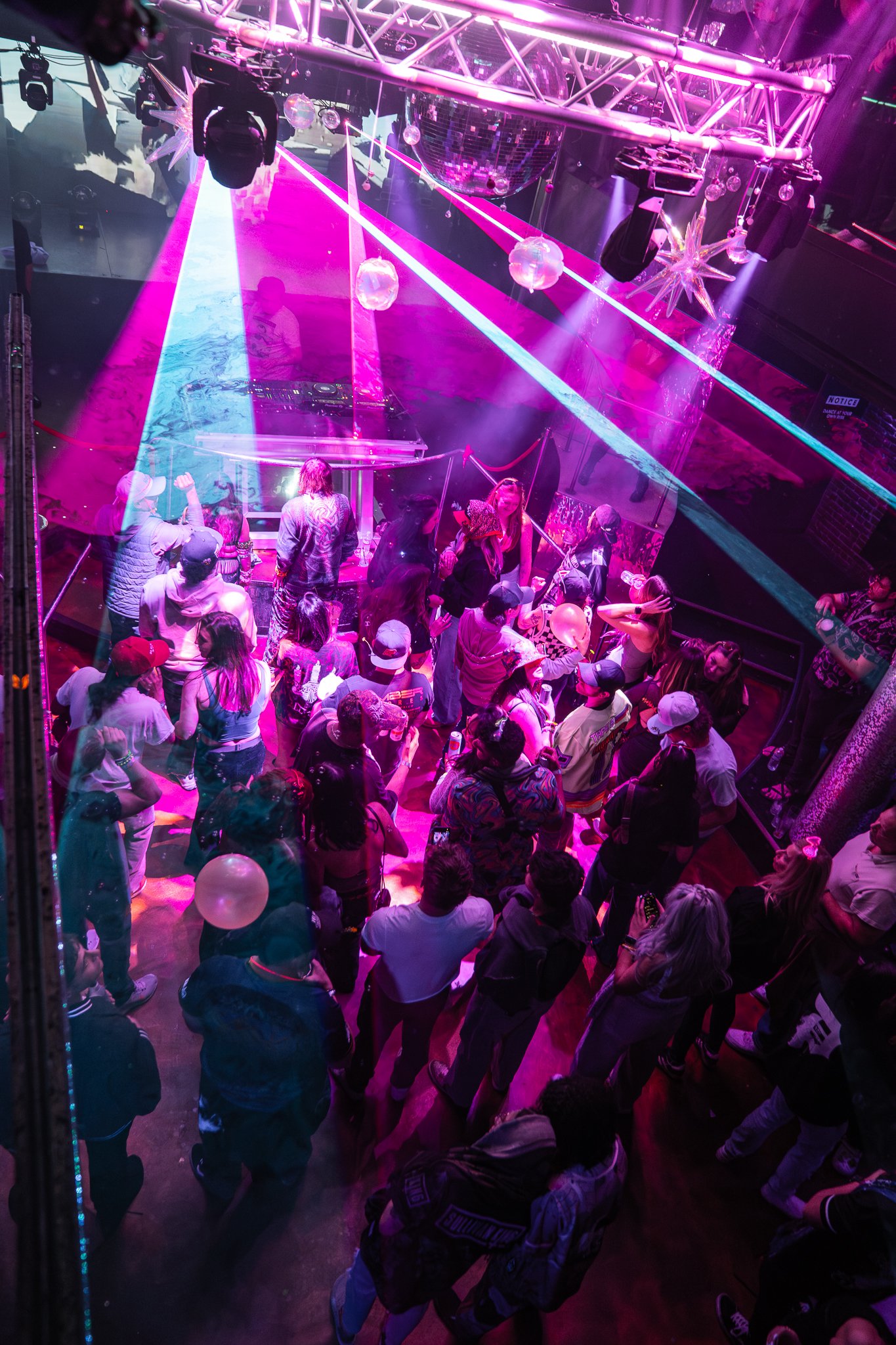 CONTROLLED CHAOS at STRANGELOVE - FOCKEDMEDIA PHOTO EDIT (FOCKED.NET).jpg