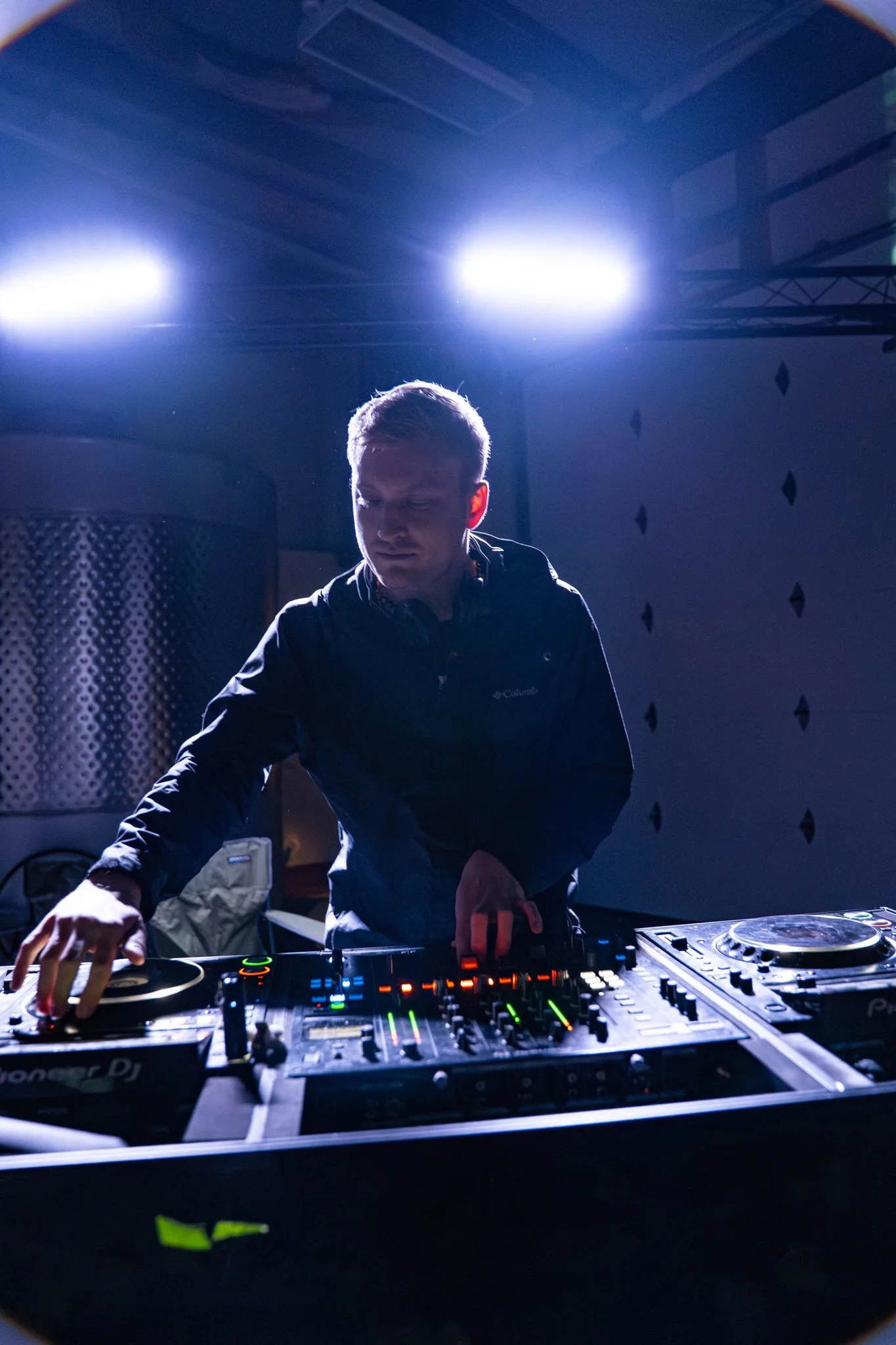 OTHER ARTISTS @ UNUM (FOCKEDMEDIA)-02.jpg