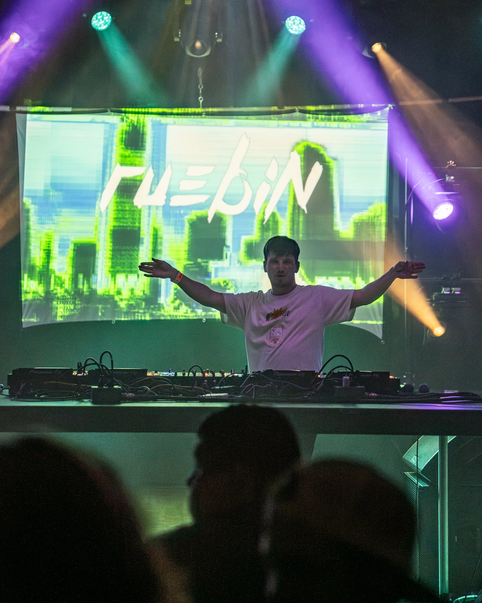 BEAR GRILLZ at THE SHRINE 2026 - FOCKEDMEDIA PHOTO EDITS (FOCKED.NET)-100.jpg