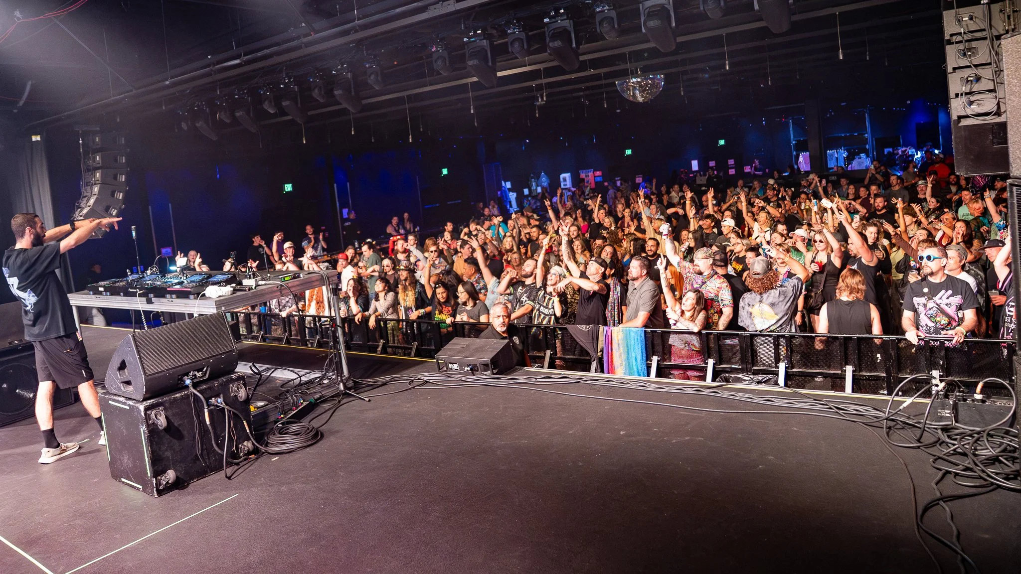 SURREAL @FOCKEDMEDIA - BIG GIGANTIC-25.jpg