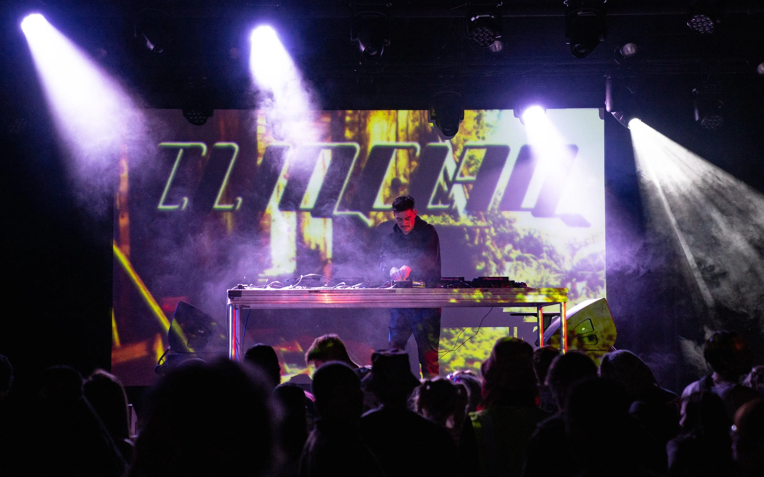 3 7 24 CliqClaq Photo-1.jpg