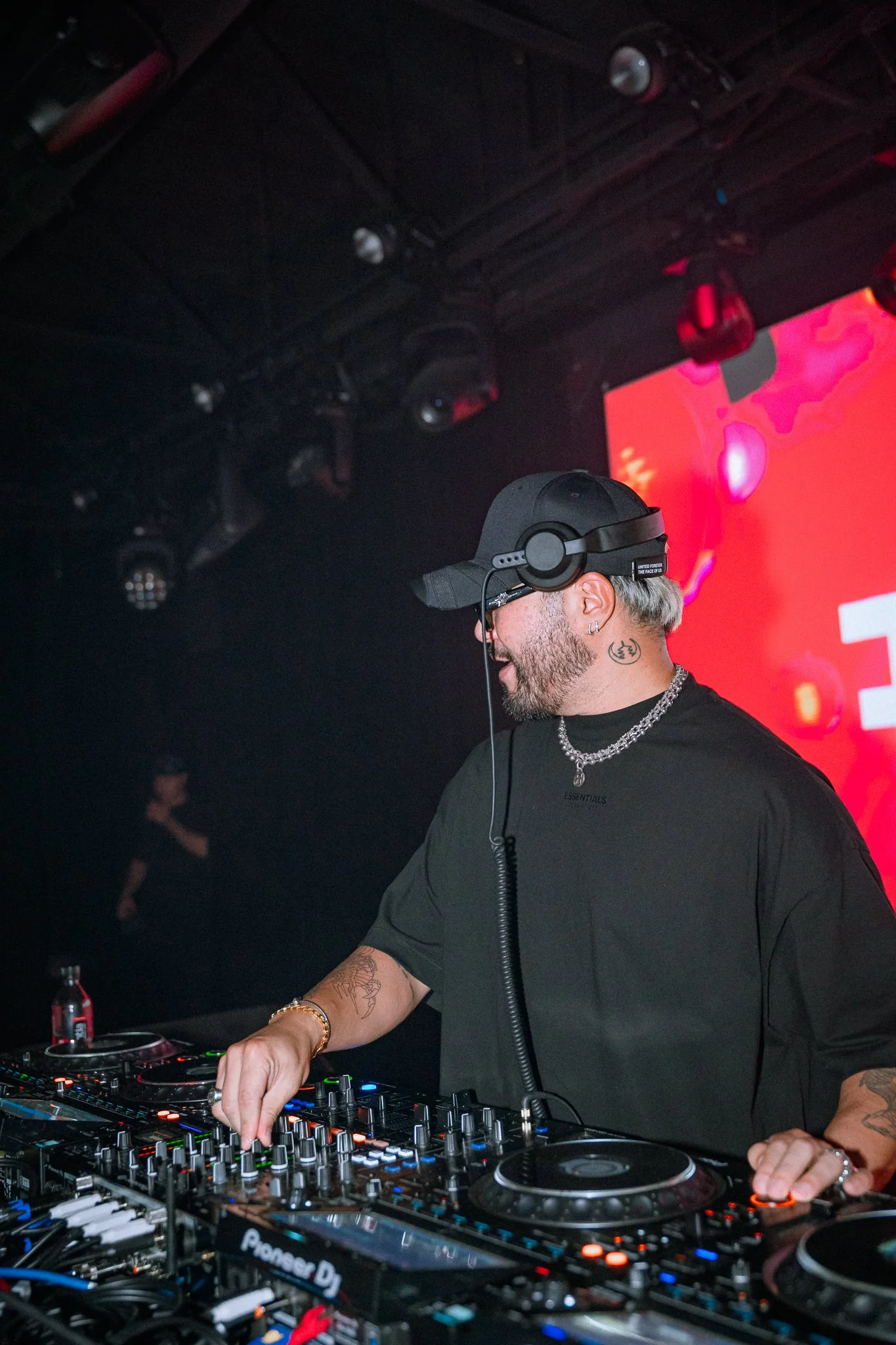 WAX MOTIF (2-14-2026) - PHOTOS BY BRAM DOWNS - FOCKED.NET-65.jpg