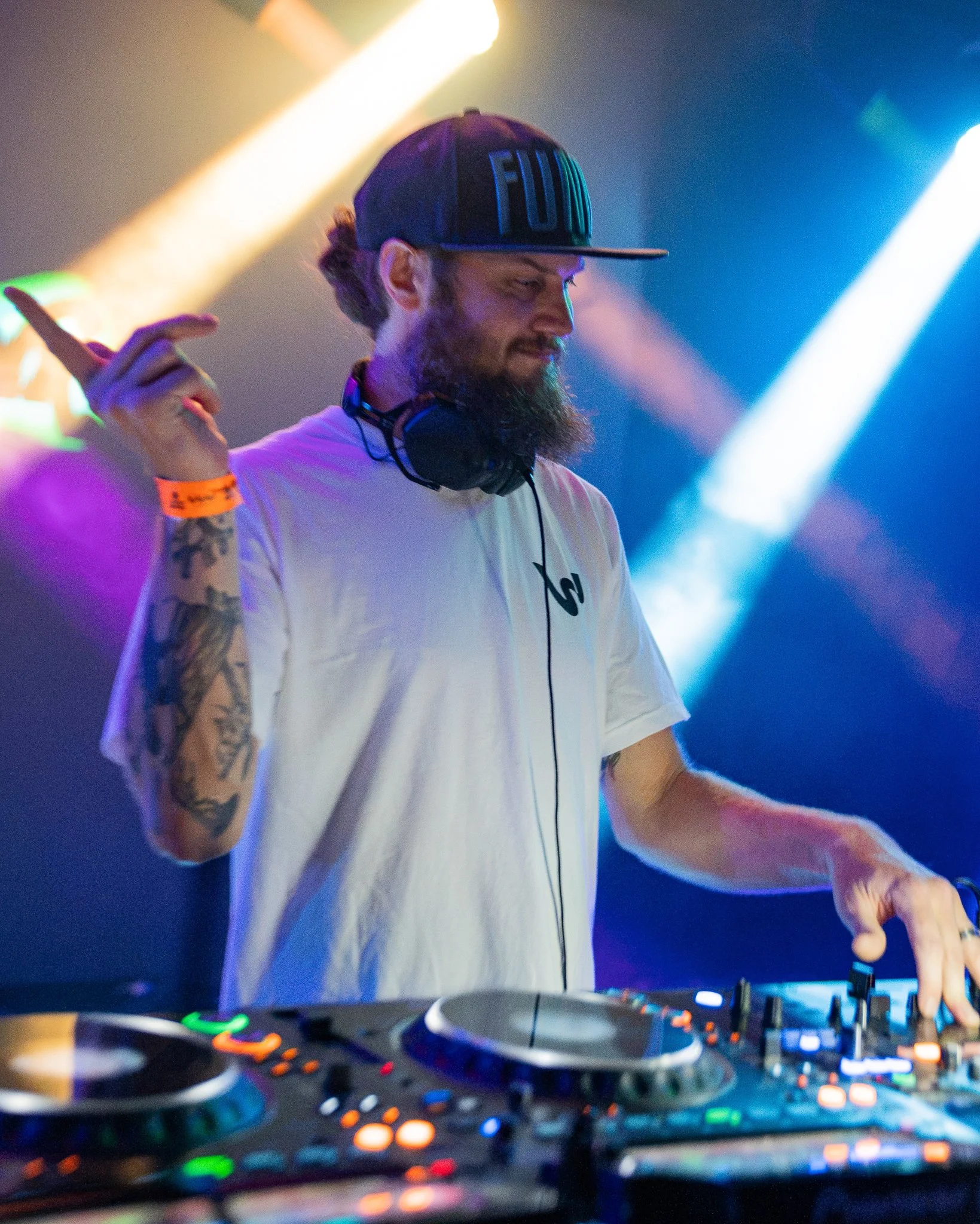 HADAFUNK @FOCKEDMEDIA - BIG GIGANTIC-06.jpg