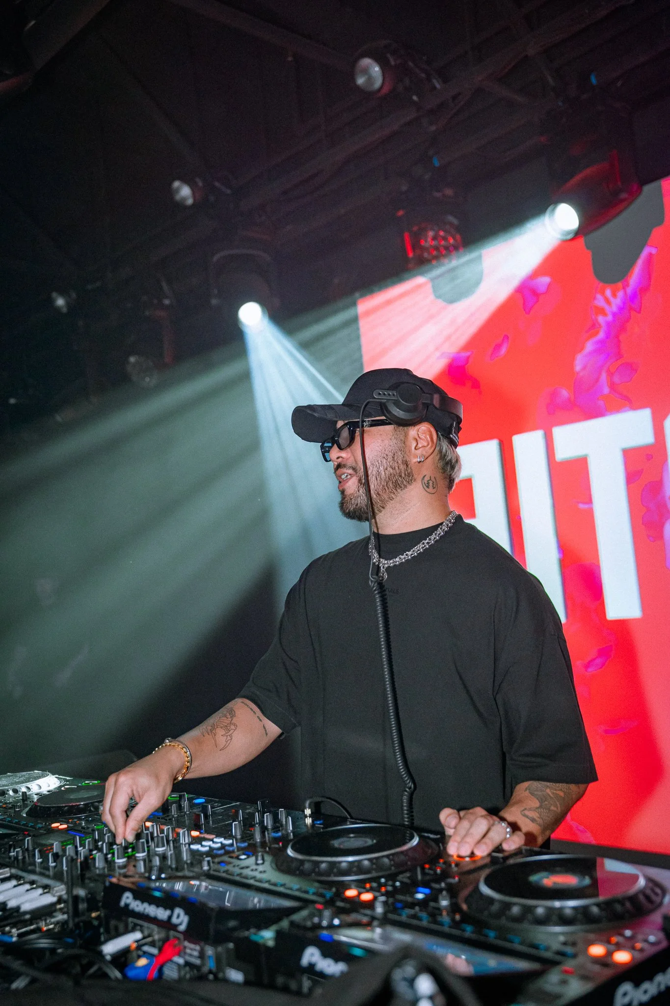 WAX MOTIF (2-14-2026) - PHOTOS BY BRAM DOWNS - FOCKED.NET-67.jpg