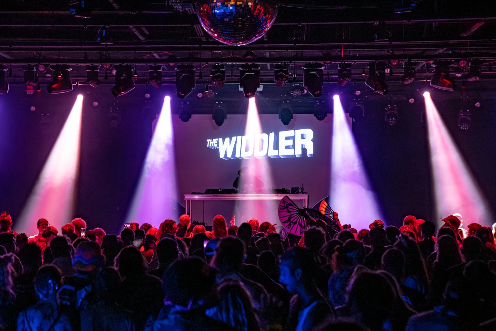 The Widdler - No Logo-25.jpg