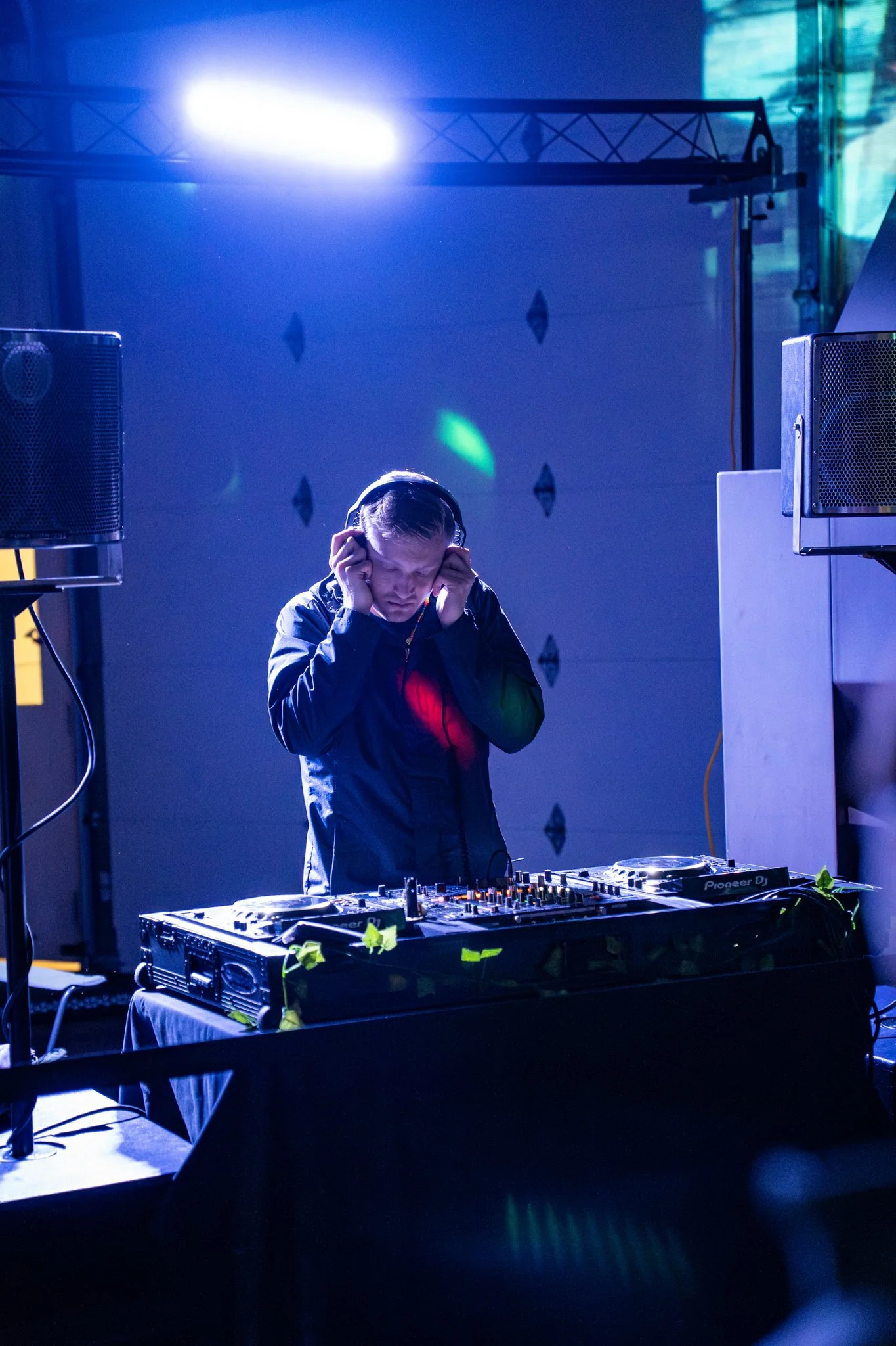 OTHER ARTISTS @ UNUM (FOCKEDMEDIA)-03.jpg
