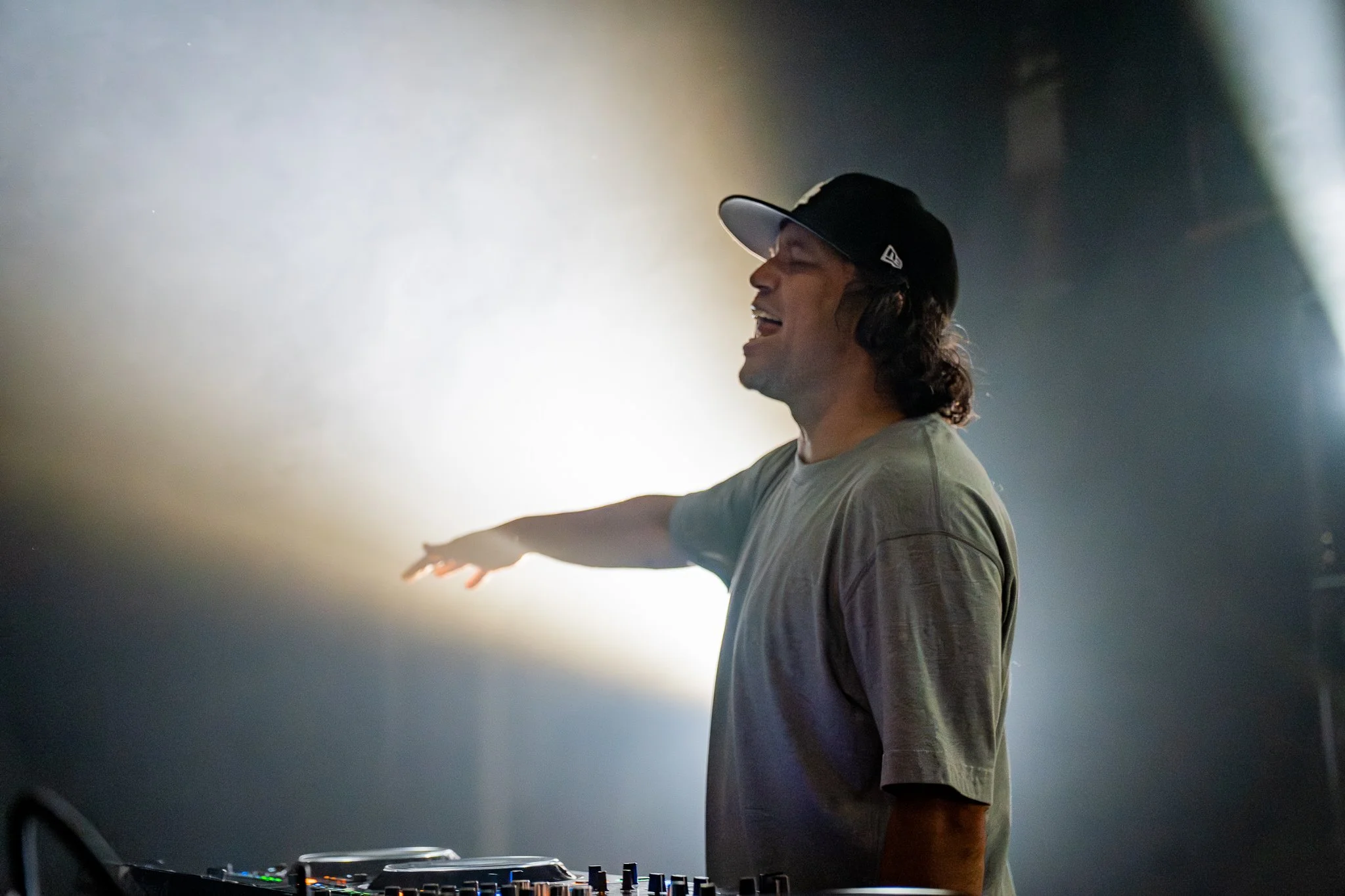 BEAR GRILLZ at THE SHRINE 2026 - FOCKEDMEDIA PHOTO EDITS (FOCKED.NET)-27.jpg