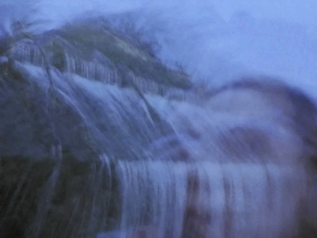 ghost waterfall 784CA6C7-63BC-4C89-80EB-147B85E7B9CA_1_105_c.jpeg