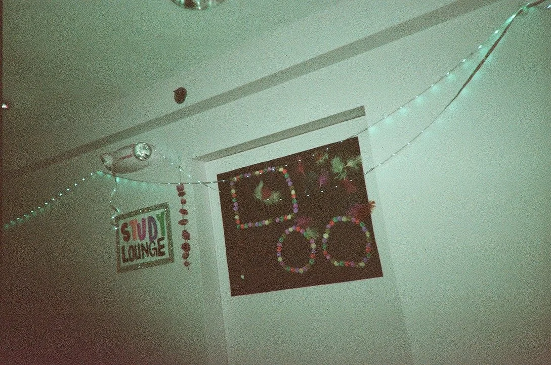 kendrick lounge EF7661D9-0345-4B55-9787-EF3BDBB8A3BD_1_105_c.jpeg