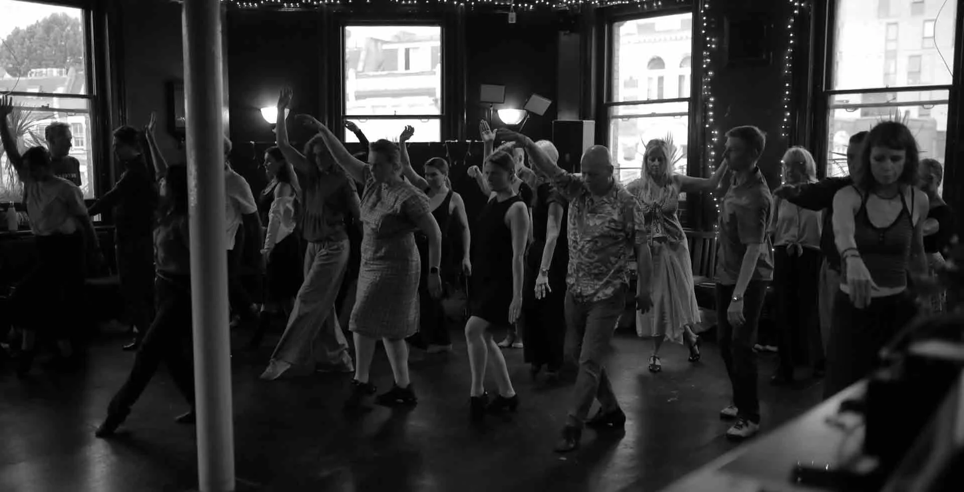Natalia Hills' new autobiographical project Callejón Hills - premiered in Tango 178 London tango classes 