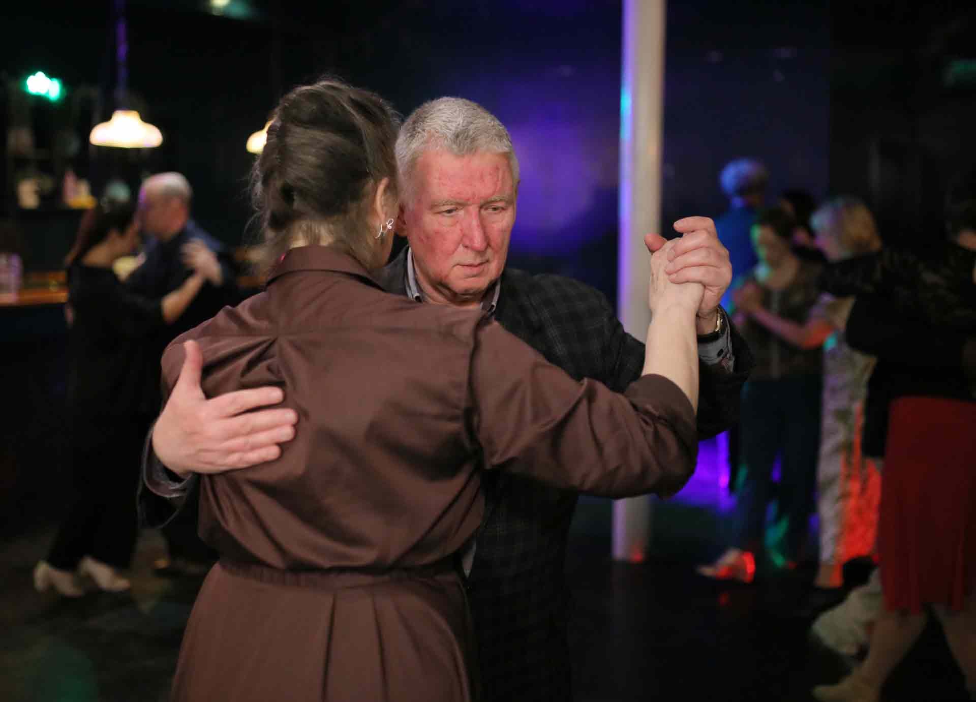 Ella and Chris dancing at our first milonga of 2026 @ The New Cross House London Tango Classes Tango 178 running every Sunday in South East London. Bring a friend New to 178 FREE