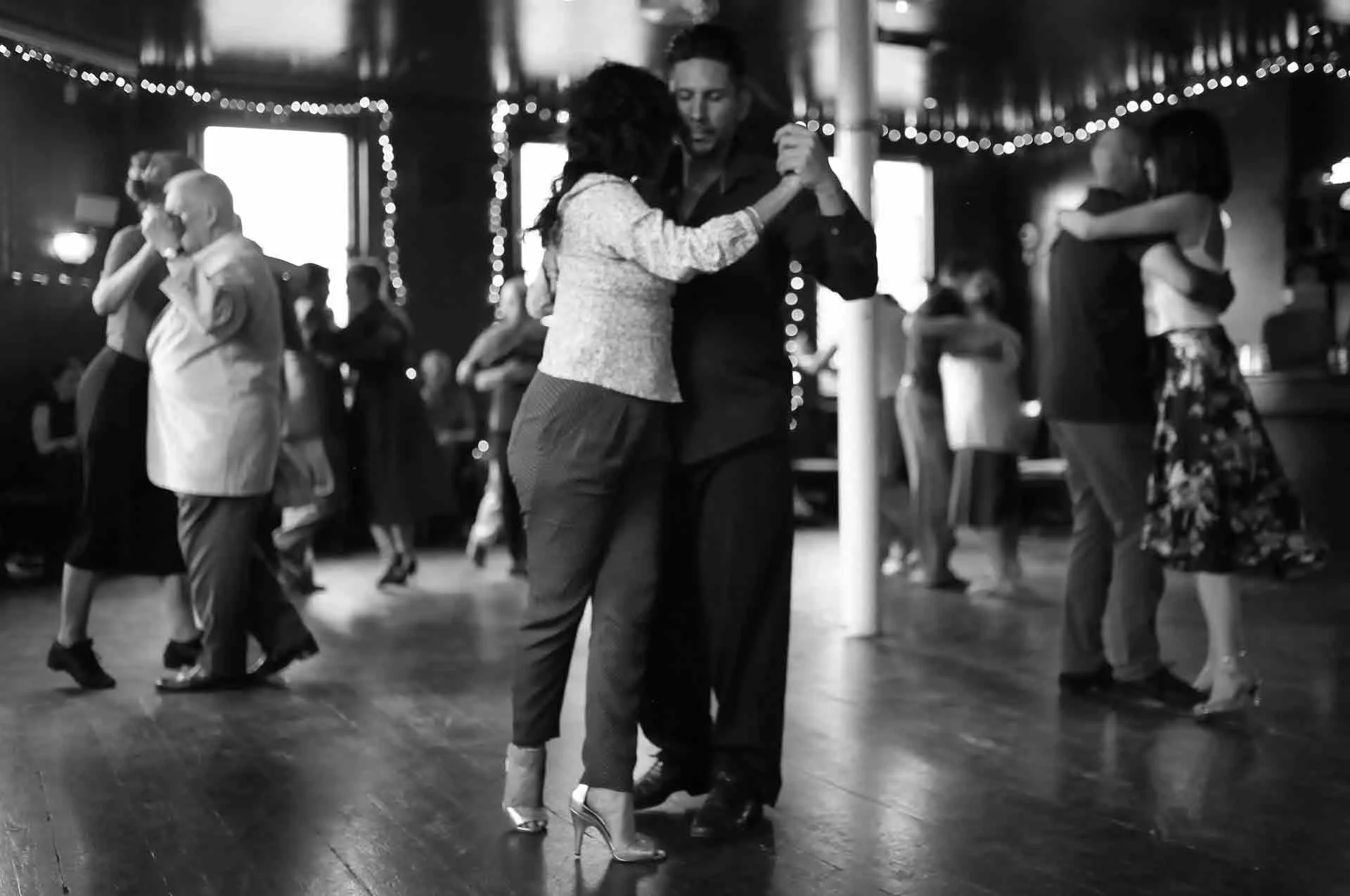 Natalia Hills and Rojer Zalazar dancing in Tango 178 Sunday classes in the New Cross House London 