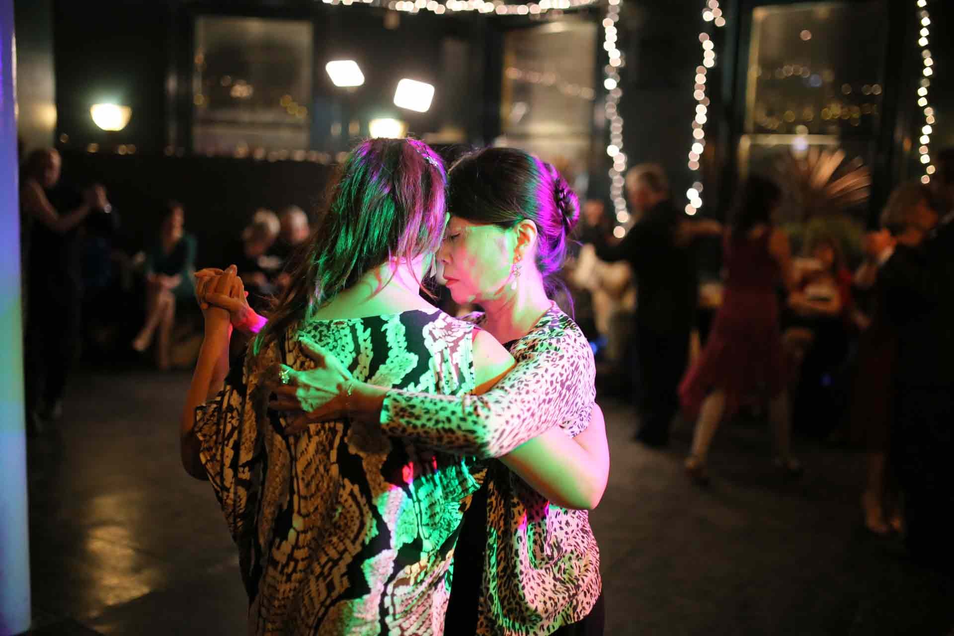 Mei dancing on the evening when Juan Martin Cararra and Stefania Colina performing at Tango 178 London Tango Classes  