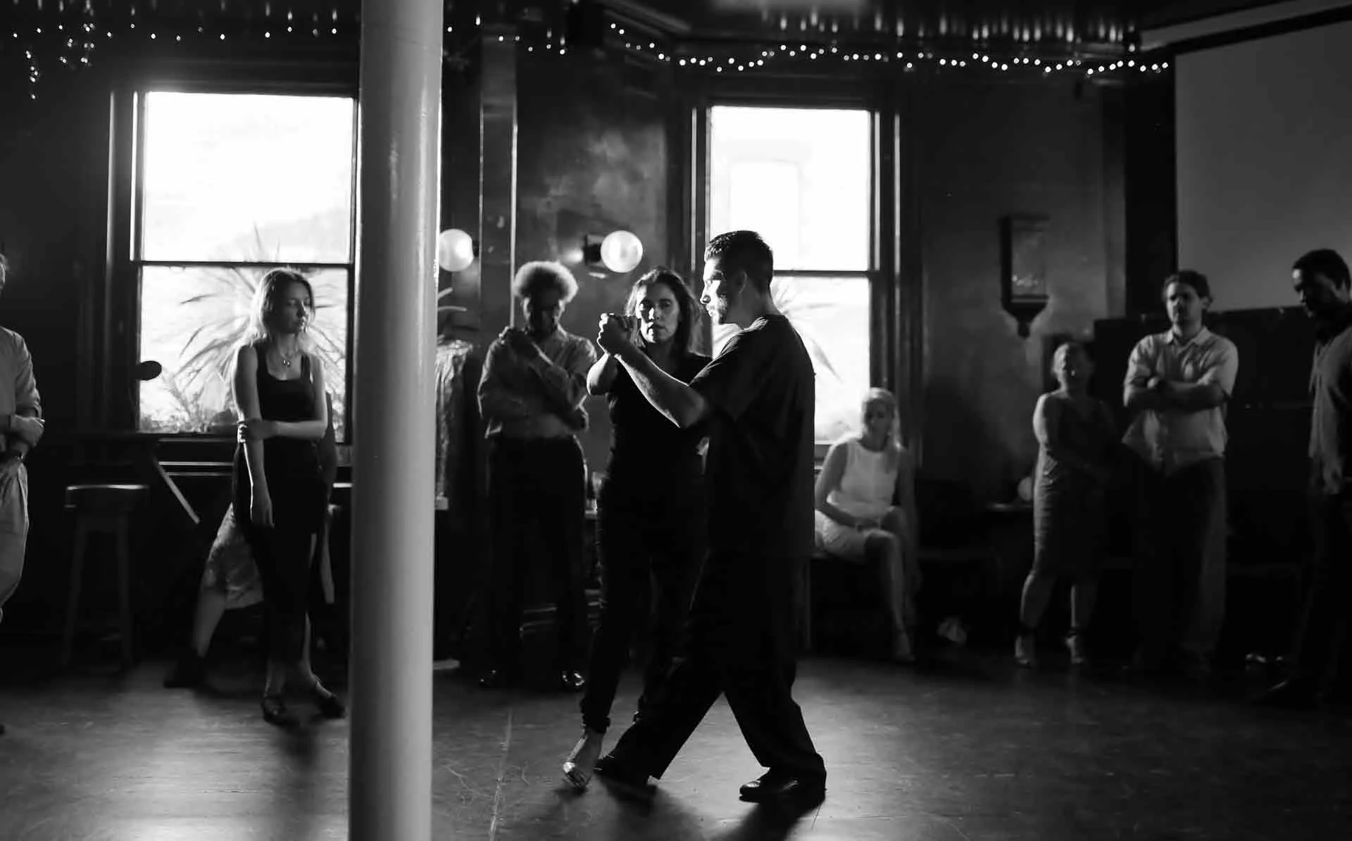 Rojer_Natalia_Dancing_Light.jpg