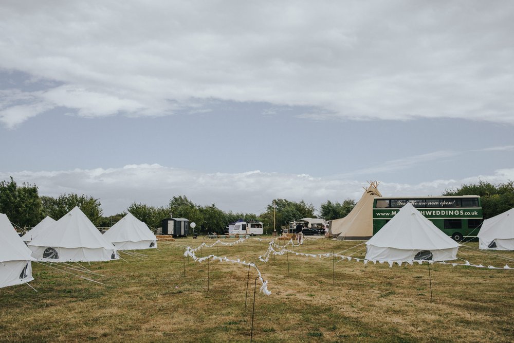 Oxfordshire_Tipi_Wedding_eva-photography_0032.jpg