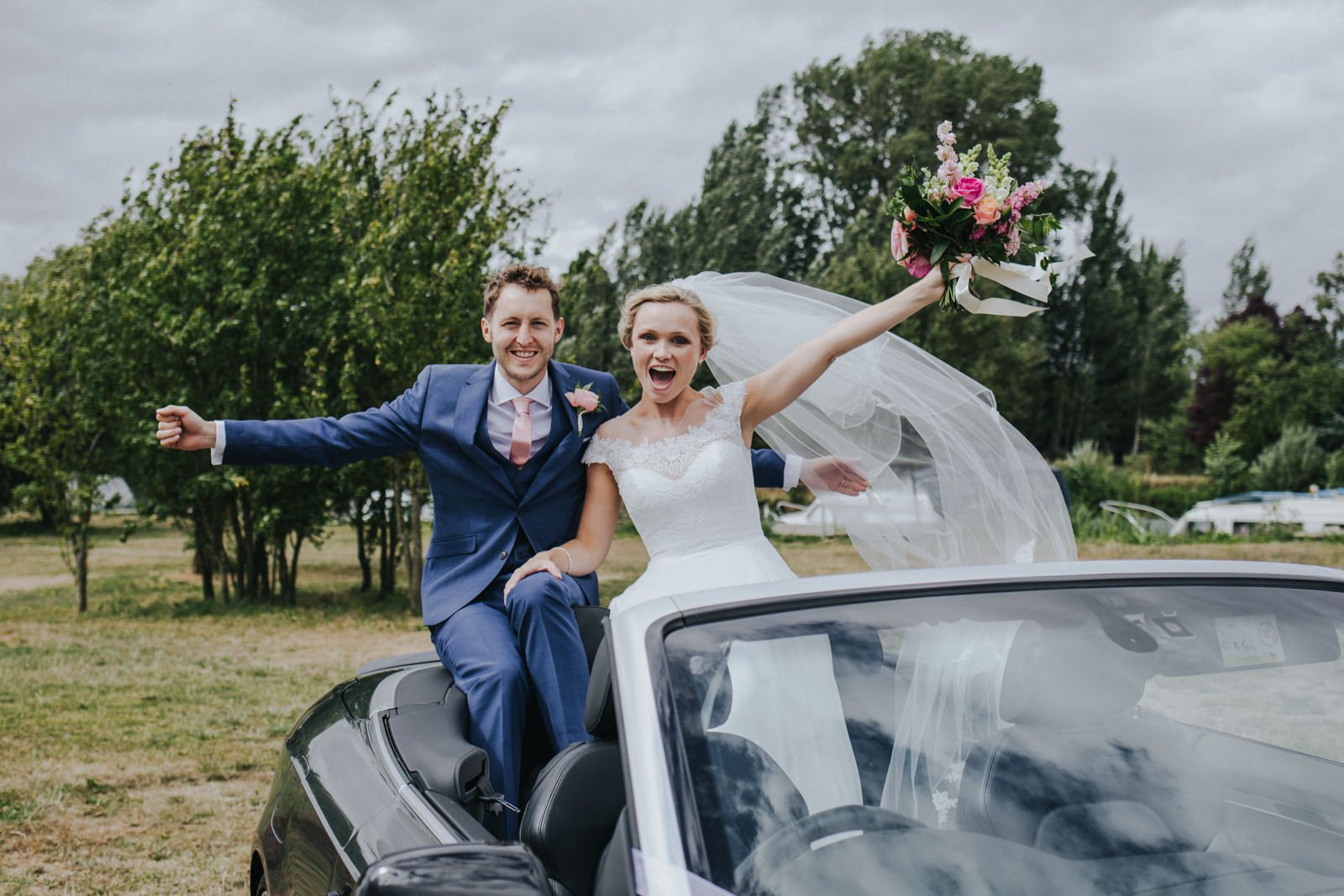 Oxfordshire_Tipi_Wedding_eva-photography_0042.jpg