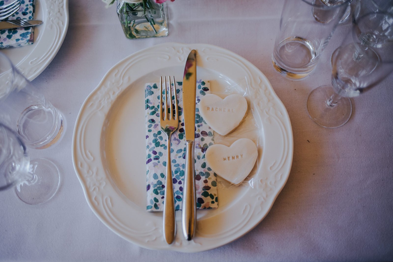 Oxfordshire_Tipi_Wedding_eva-photography_0044.jpg