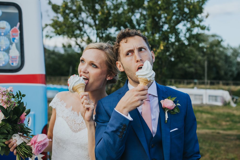 Oxfordshire_Tipi_Wedding_eva-photography_0105.jpg