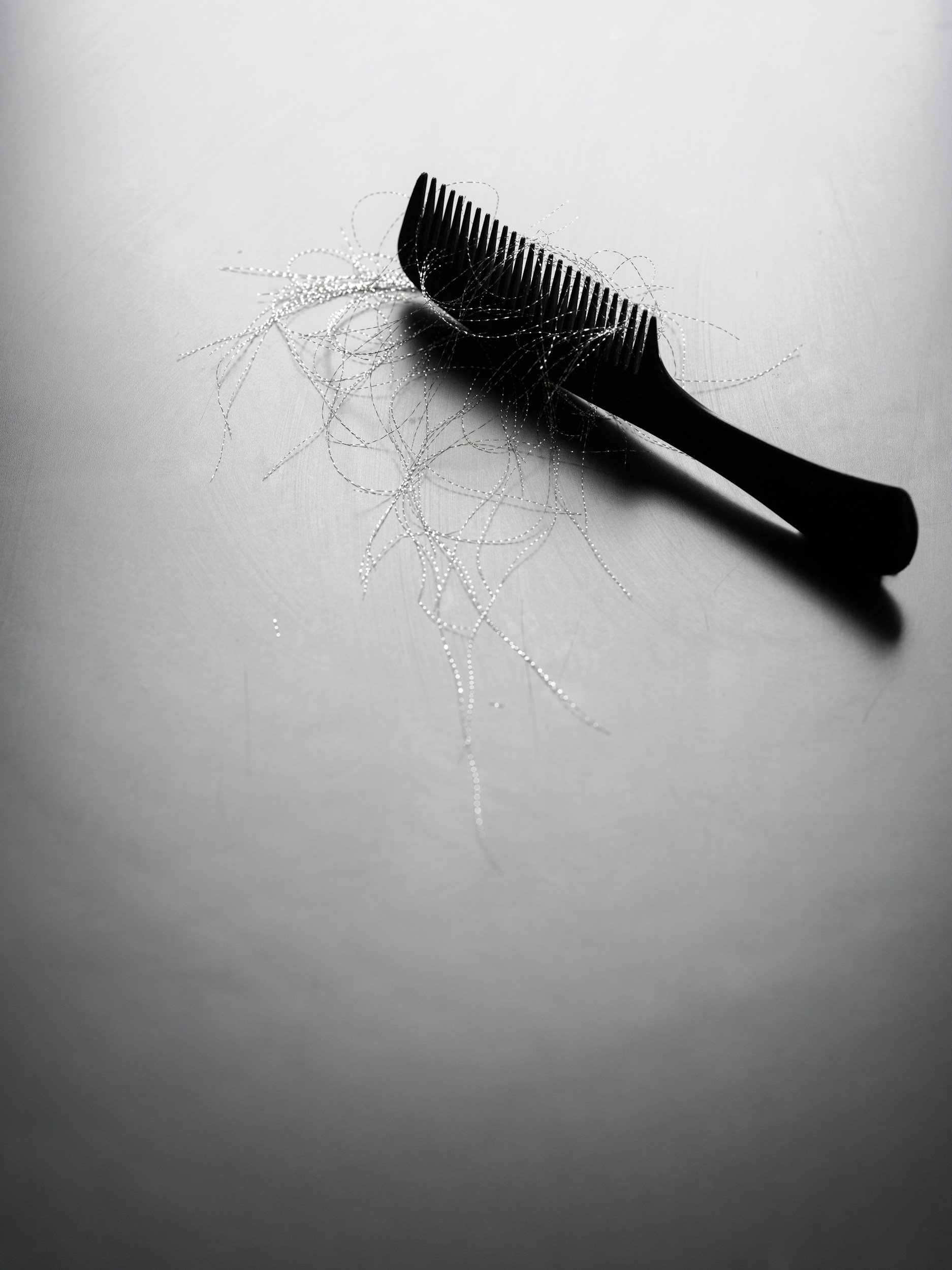 Why Am I Losing My Hair? 12 Common Causes of Hair Loss in Women and Men