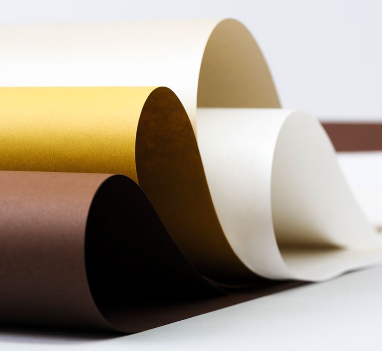 GELTEX | Geltex is a long fiber paper with excellent scratch and abrasion resistance. It is also resistant to stains in contact with other surfaces and has an anti-fingerprint treatment. Geltex is available in a wide range of colors, weights and textures. With