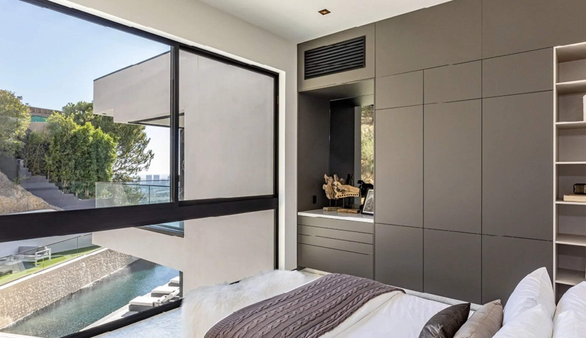 Fleetwood Windows — Twin Forks Window Company