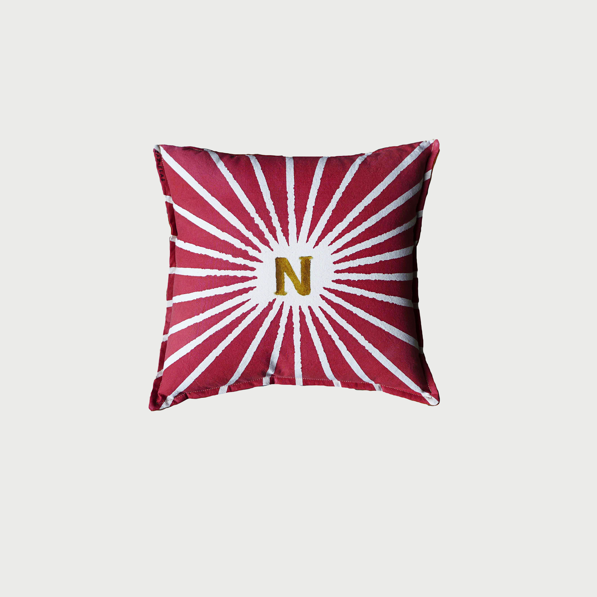 RAGGIERA ALPHABET N cuscion.png