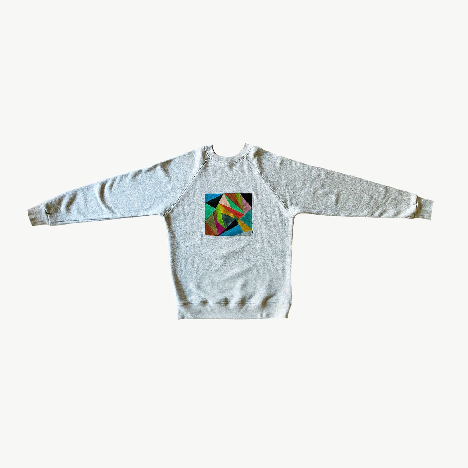 SWEATER_CAOS_FRONT.png