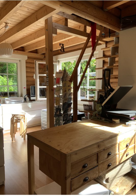 Studio-01.jpg