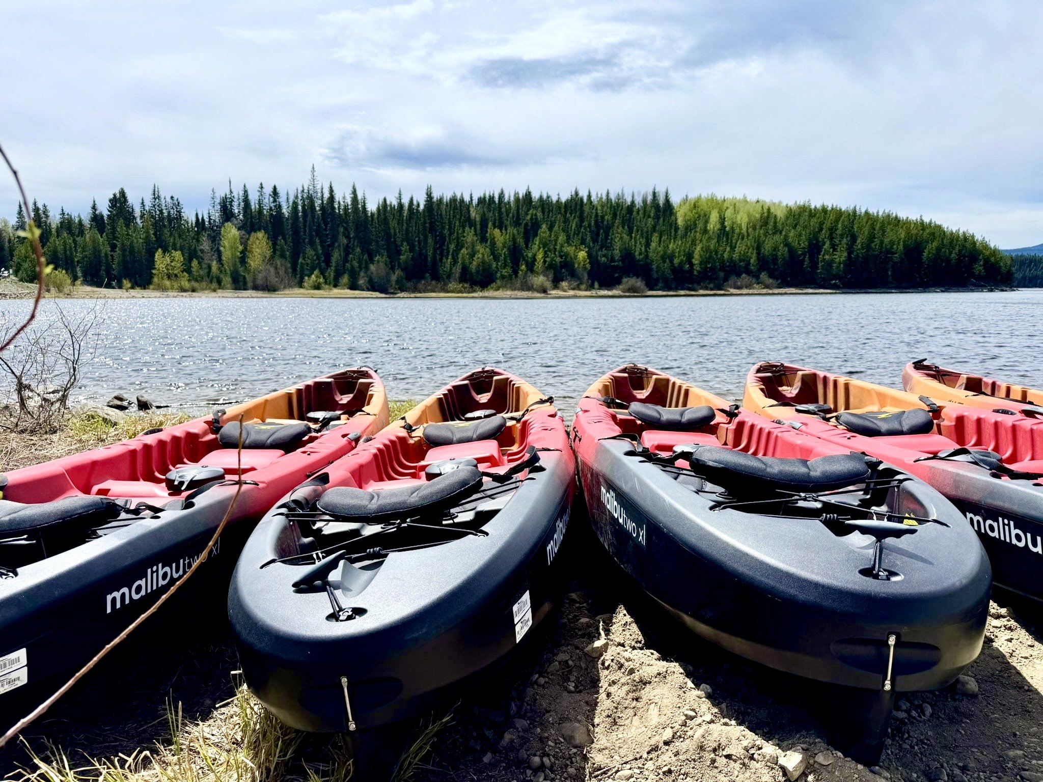 Discover McCulloch Lake Resort in a New Way with Lakeside Eco-Sports