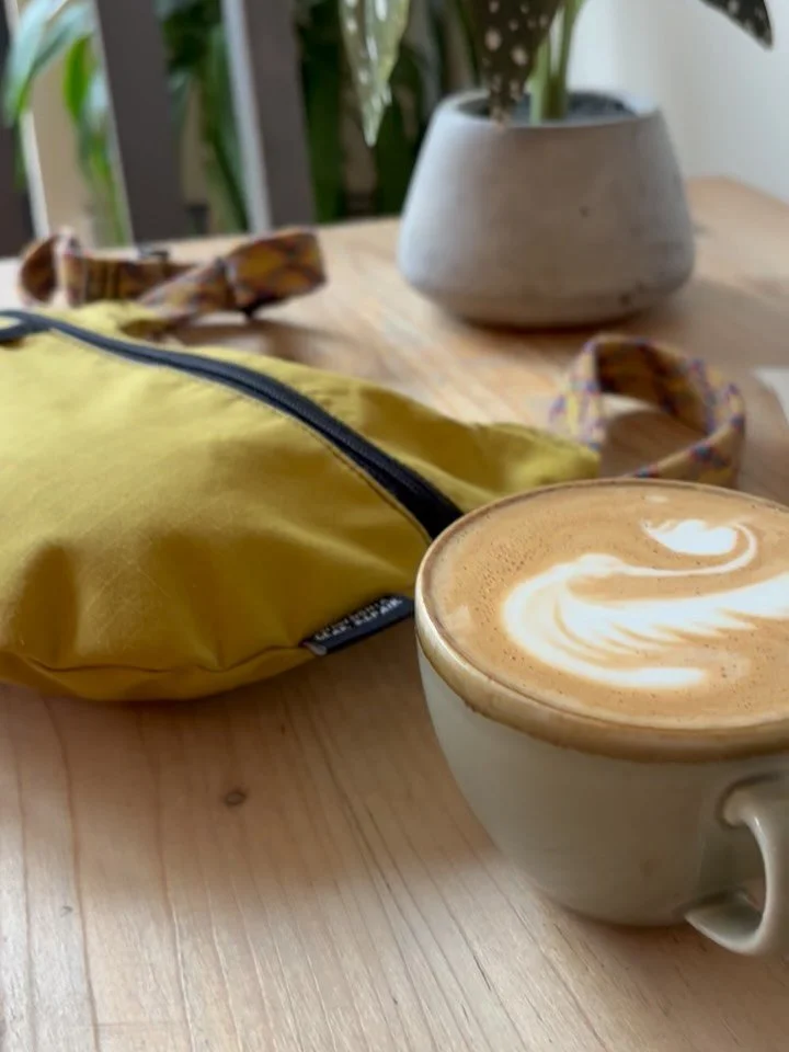 Melyn x SGR wax bags

Now available in actual Melyn! ☀️😎

Made from @halleystevensons deadstock wax canvas, and retired climbing rope. Sewn right here in North Wales 🏔️

On our website, or shop in person at our workshop or @becwsmelynbar (just leav