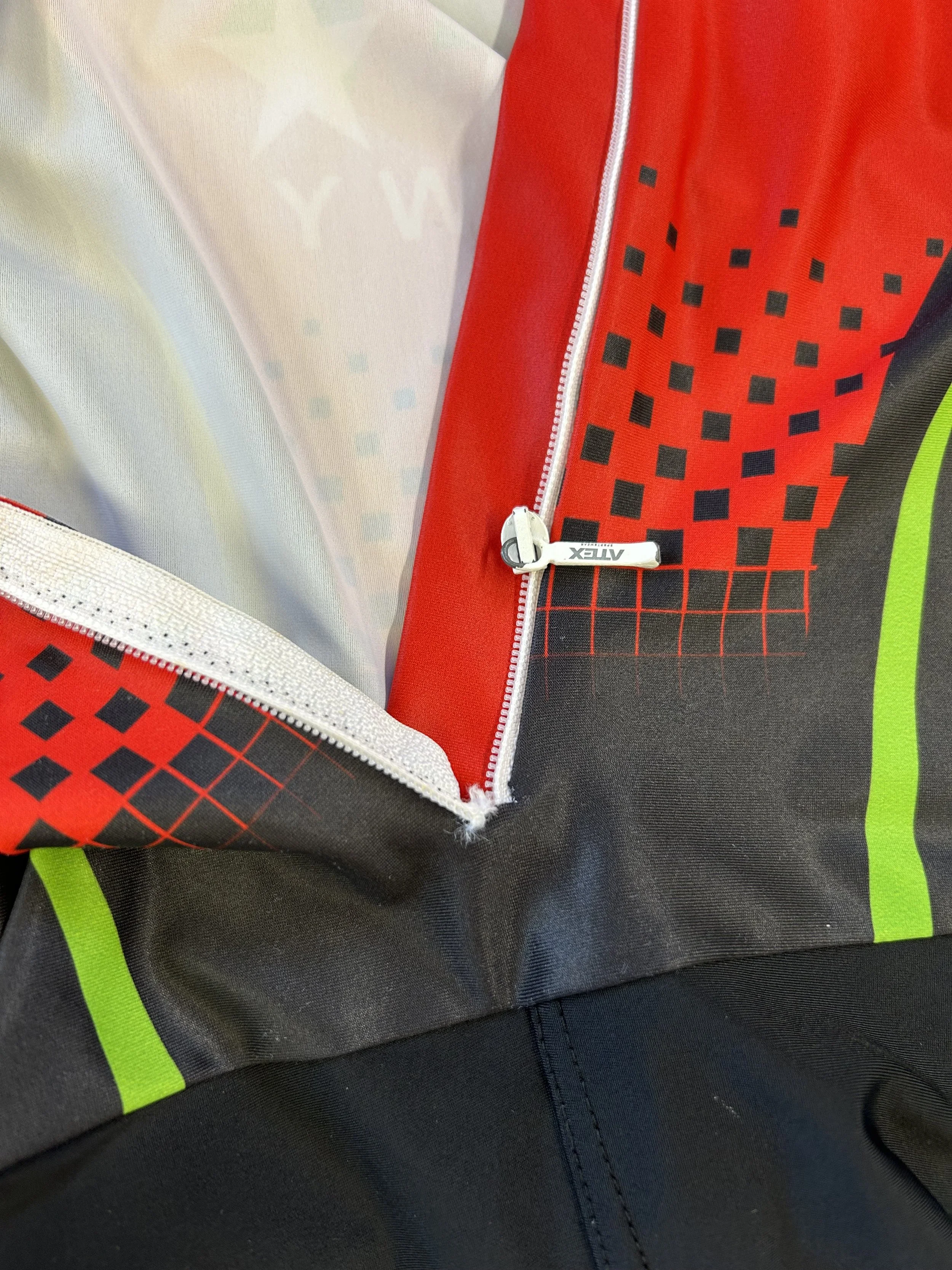 bike-bibs-zip-damage.jpeg