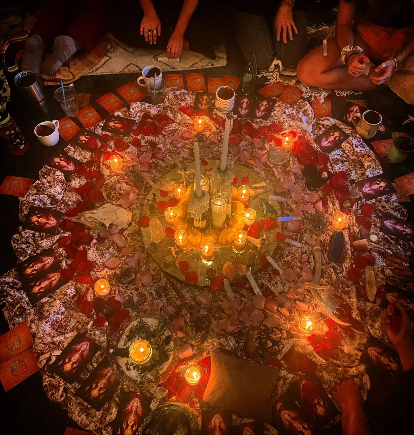 My oh my&hellip; How things have changed&hellip; 

This was the first ever Full Moon Circle I hosted through The Belden Witch back in 2021. ✨

Crazy to think we&rsquo;ve been gathering since then. Been tuning into the cycles of the moon since then (a