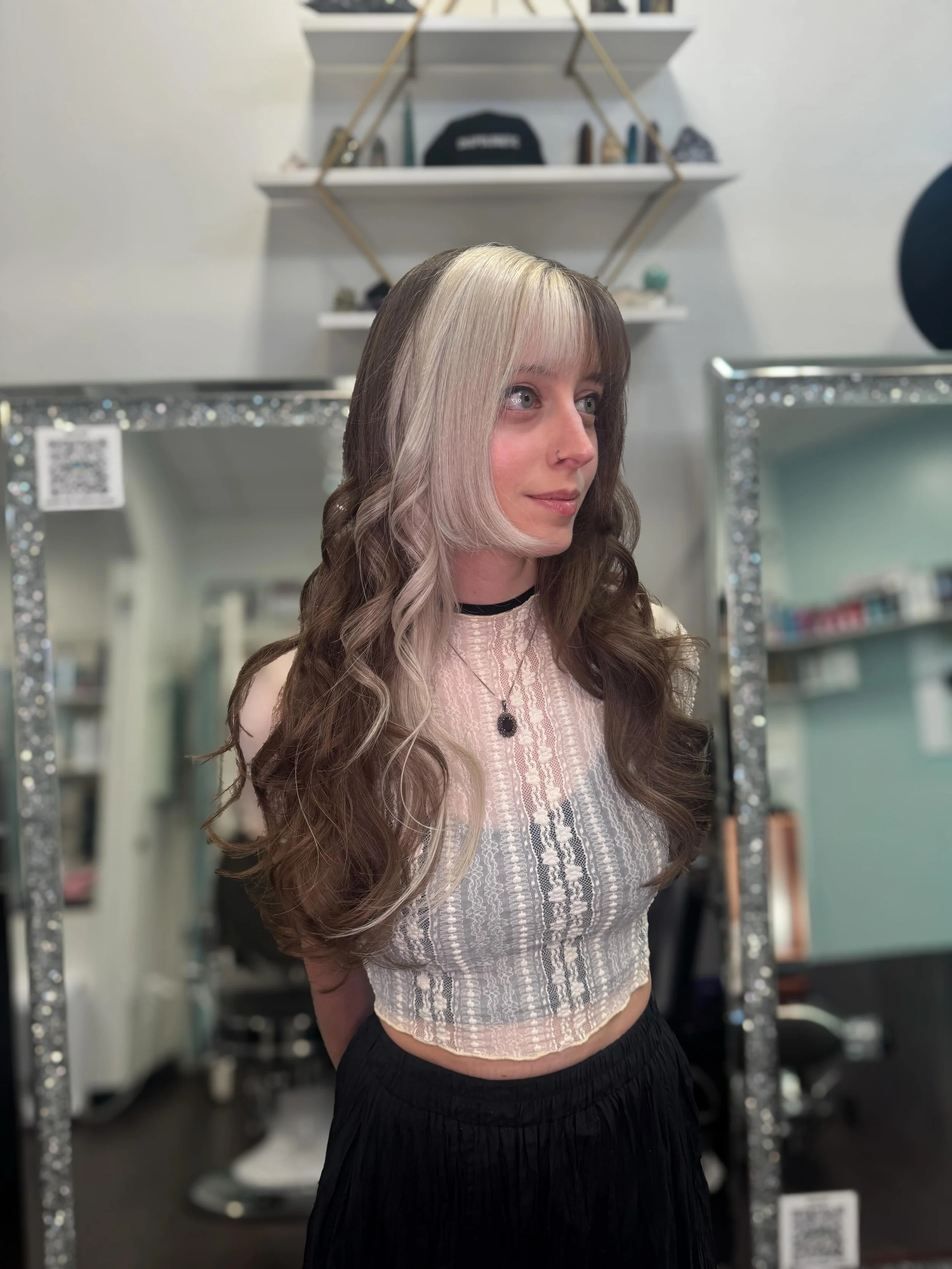 How freaking cute! Mini split dye, cut and style  #himecut #himehaircut #splithair #splithaircolor