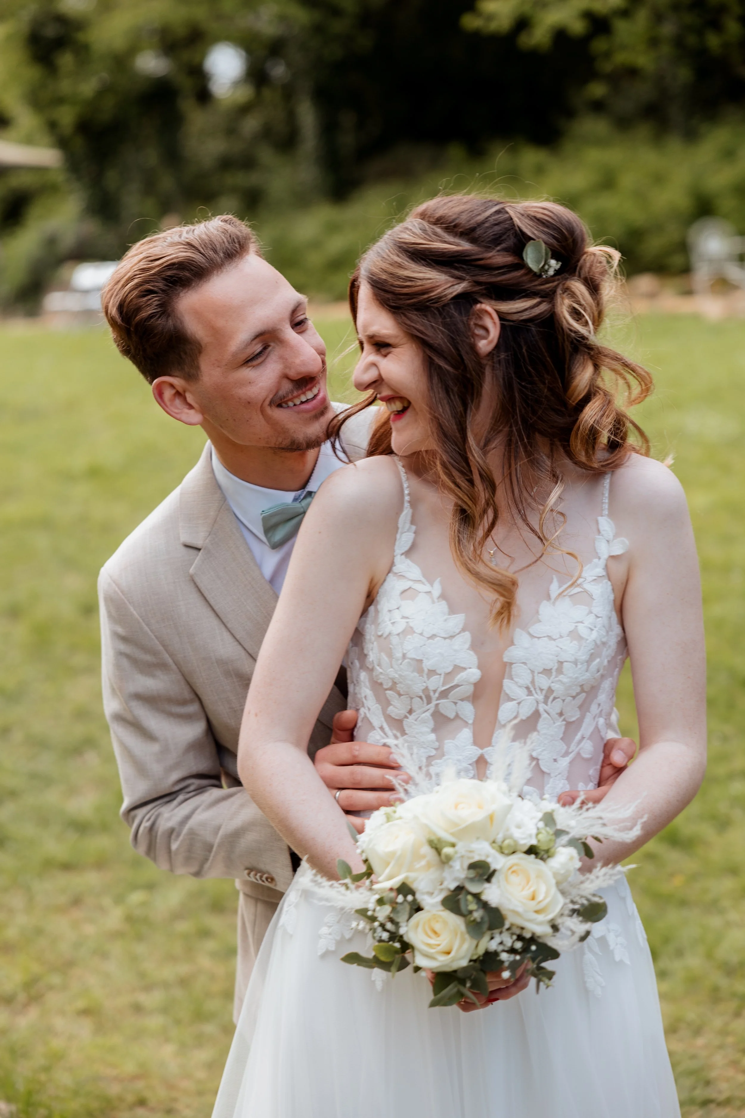 hochzeitsfotografin-Brautpaarbilder-hochzeitsreportage-eventmühle-kraichgau