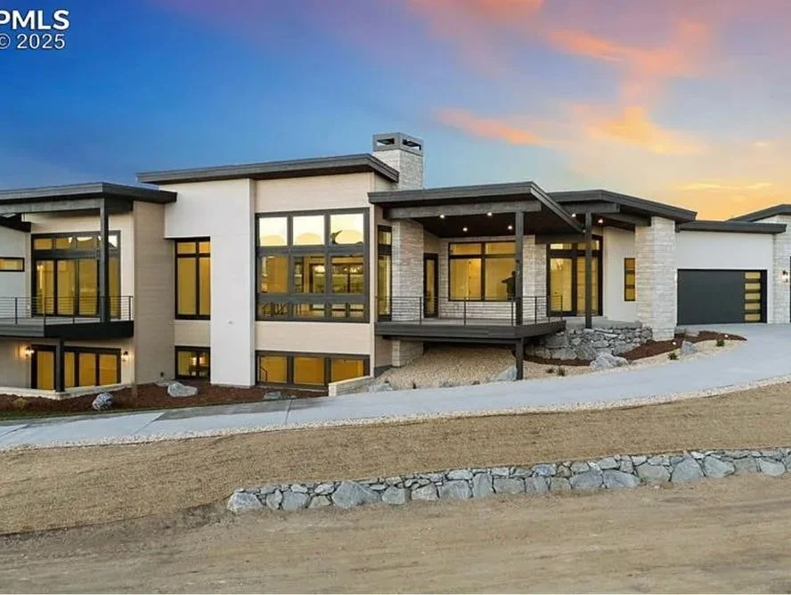 Finished and on the market! Take a look at this newly completed home designed by Foothills Architects in Colorado Springs. 
Interested in the property? Find it on Zillow: 370 Silver Rock Pl, Colorado Springs, CO 80921.