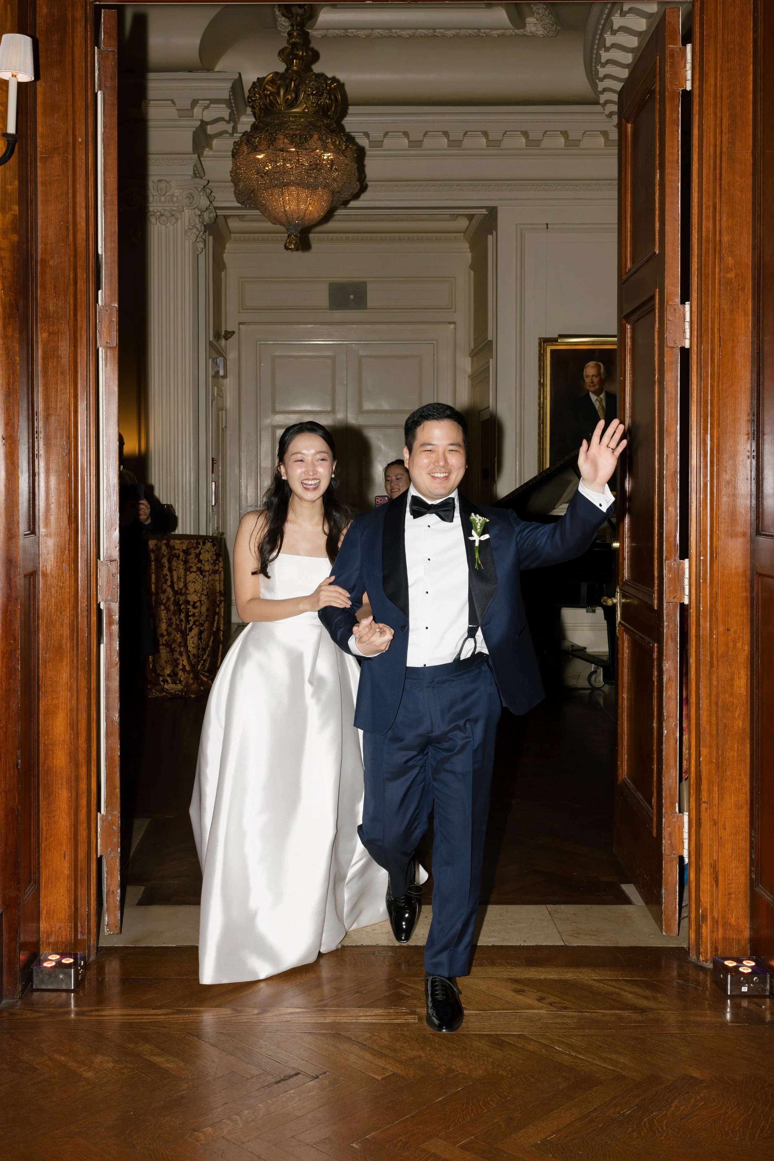 J-R-Previews-112.jpg