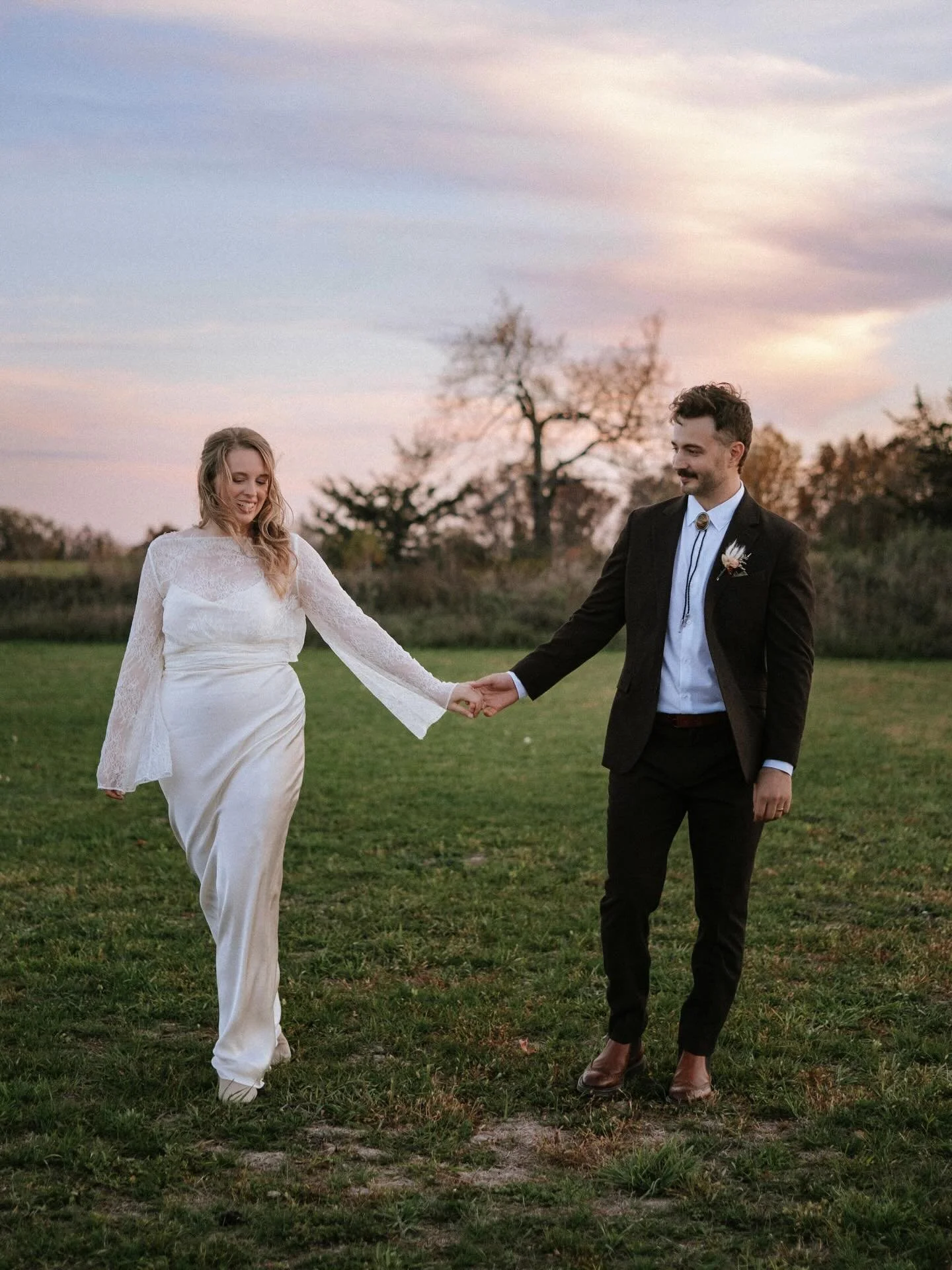 C + J

name a better place to catch the sunset in PEC&hellip; i&rsquo;ll wait.

#slakebrewery #slakebrewerywedding #pecwedding #pecweddingphotographer
