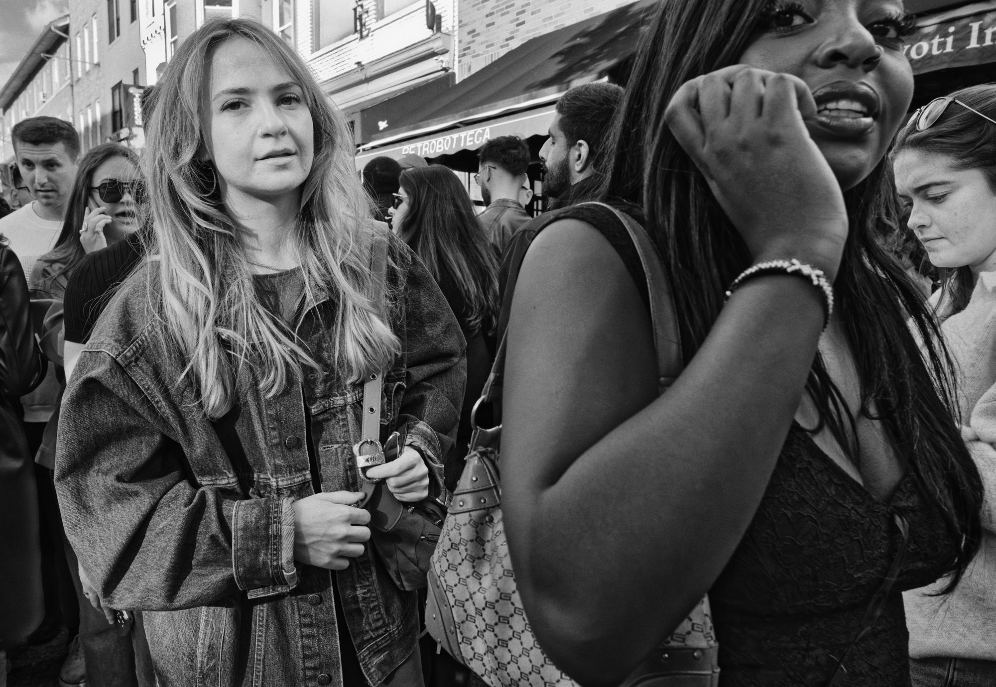 06_Pioso_In Public, Apart.jpg