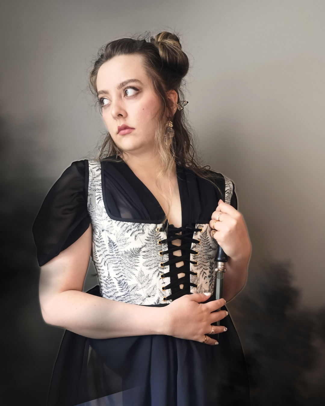 Branwyn, a Custom Made Medieval, Pre-rapaelite Style Corset and Skirt in  Silk and Damask 