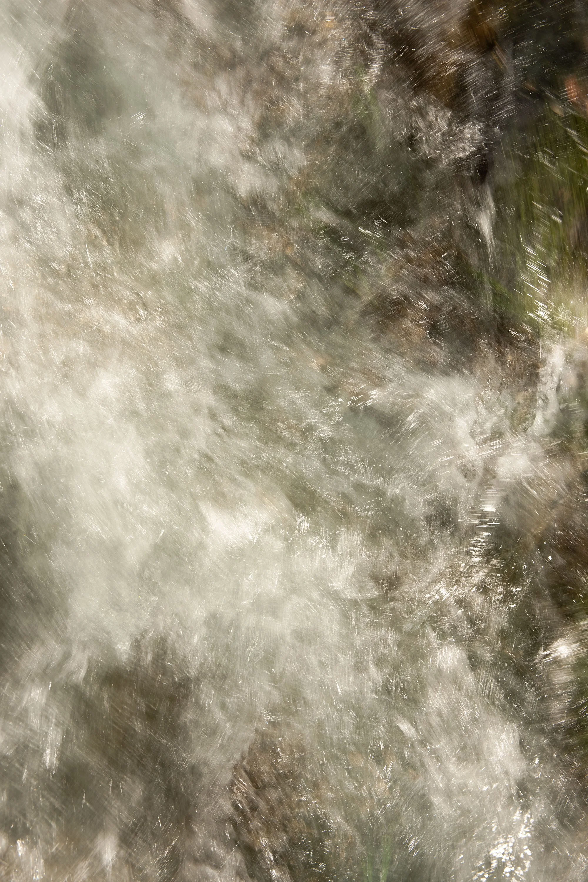 Tomoko Iki: "river"