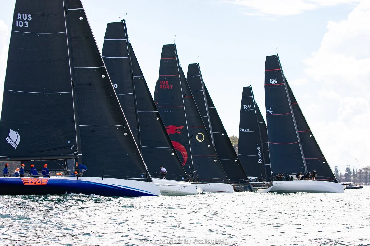 Super40 start line was epic - Credit - Sunset Media - @sailorgirlhq-7494.jpg